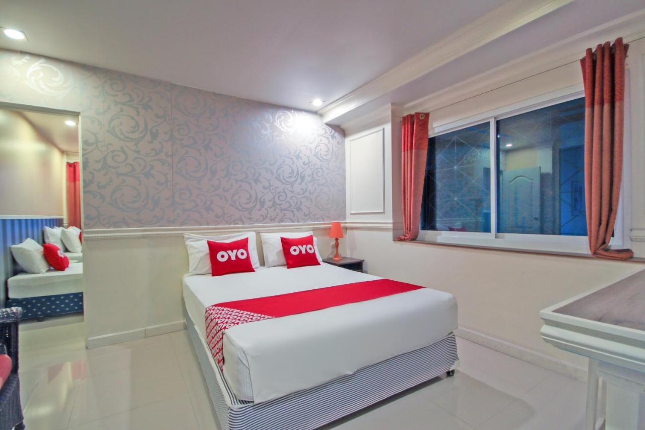 Oyo 1117 Phuket Airport Suites Thalang Bagian luar foto